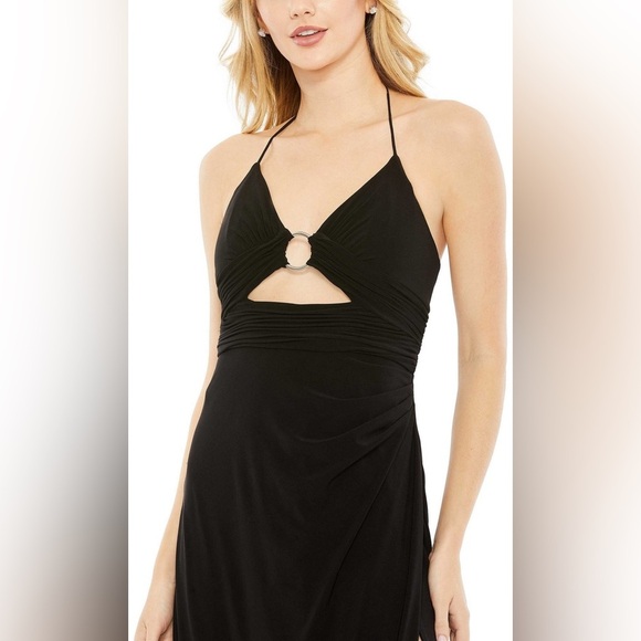 NWT Mac Duggal Black Jersey Halter Strap Ring Cut Out Draped Gown - Size 8 - Picture 3 of 9